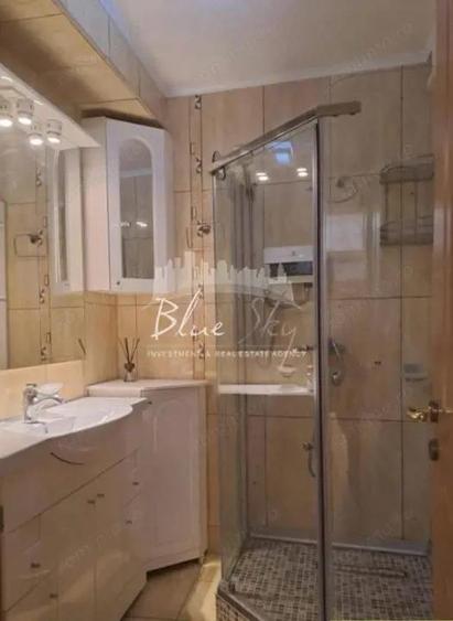 Brotacei/Tomis 3 / Scoala 7 Apartament 2 cam , loc de parcare - 8