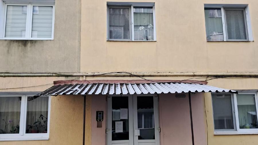 Feldioara - strada Brazilor, Apartament cu 2 camere decomandat - 52 mp - 4