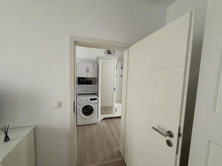 Inchiriez apartament Giroc- Zona Esso - 1