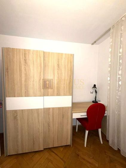 Apartament cu 2 camere semidecomandat, mobilat în Olimpia-Stadion