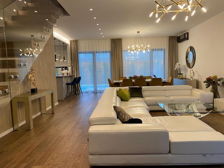 Vila P+1,2021,teren 350mp,piscina,4 sau 5 dormitoare,3 bai,2 locuri parcare - 1