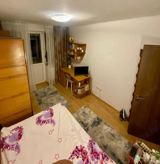 TULCEA Vand schimb ap. 3 camere decomandat 70 mp utili Str. Isaccei - 6