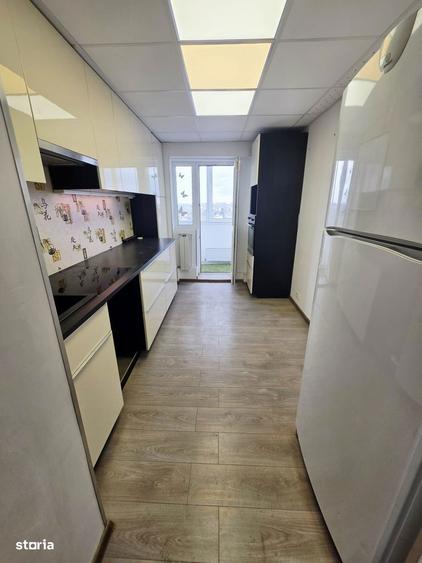 Apartament 3 camere, 2 bai cu geam, balcon generos Republicii - 5