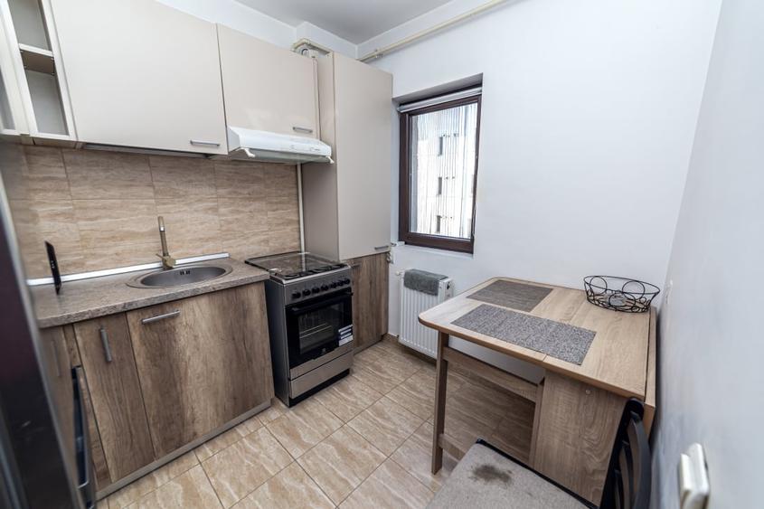 Garsoniera | Parcare | Zona Progresul - 4