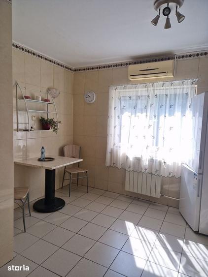 Apartament cu 2 camere, mobilat în 13 Septembrie