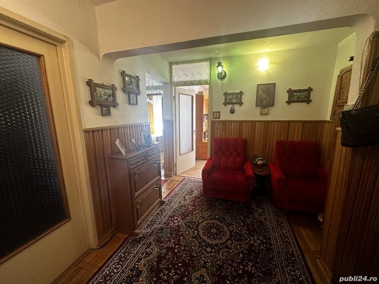 Apartament 3 camere decomandat - 2