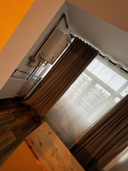 Inchiriez apartament 2 camere - 7