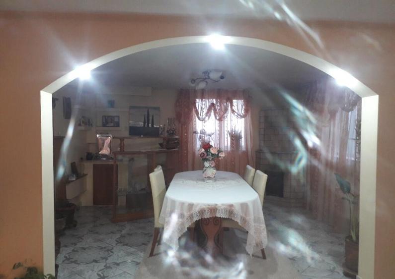 Casa / Vila ( D+P+E ) Zona Sfantu Ilie - Intrare - 14