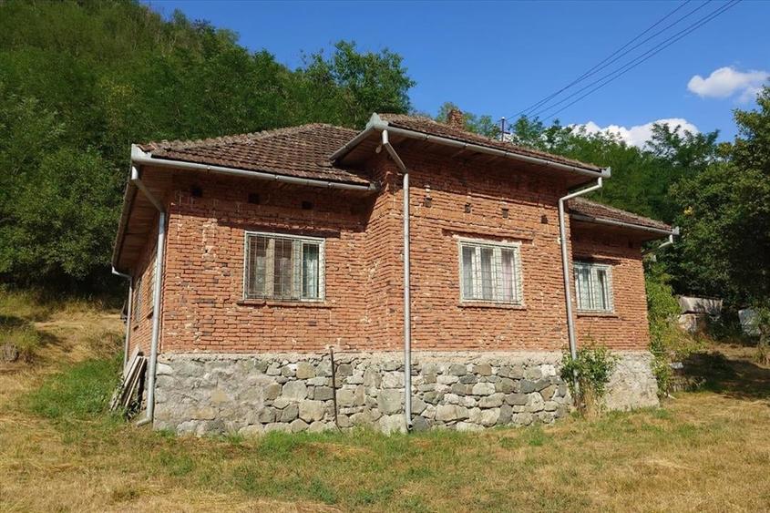 Teren, padure si casa in Dumbrava de Jos, jud. Hunedoara - 1