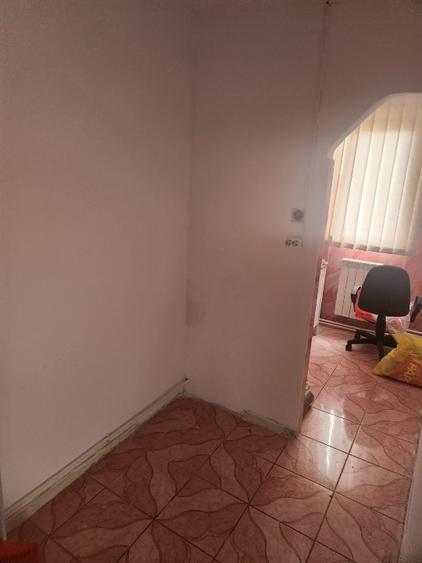 Vând apartament în Petroșani - 4