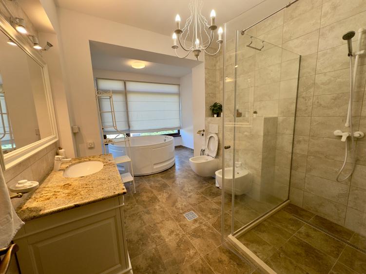 Vila 8 Camere | P+2 | Langa Liceul Mark Twain | Erou Iancu Nicolae | Pipera - 13