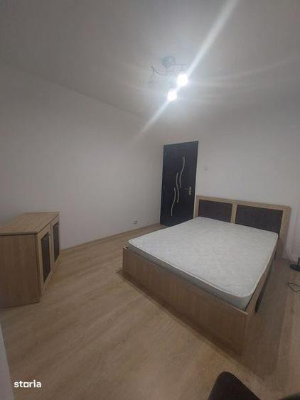 Vand apartament 2 camere decomandat - 1