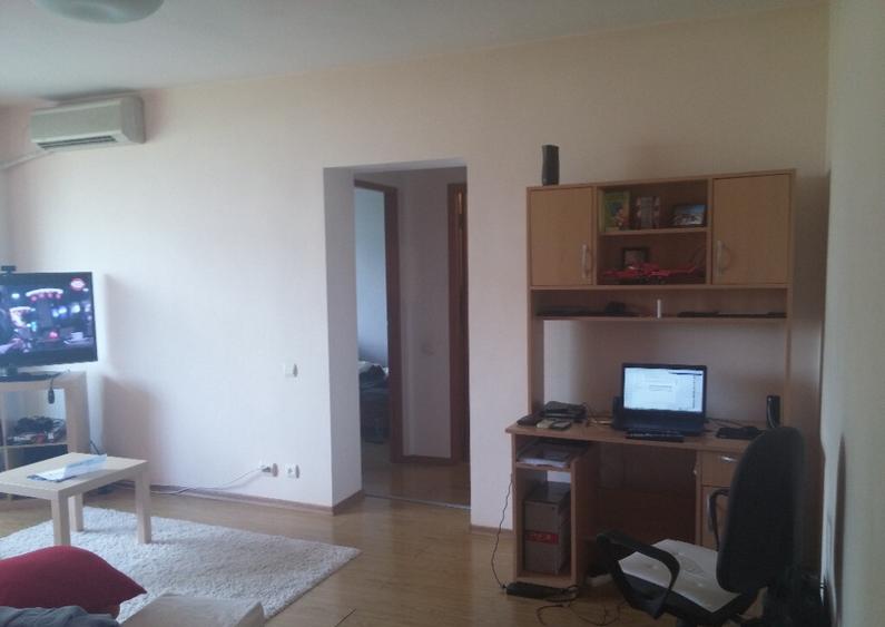 Inchiriez apartament 2 camere - 1