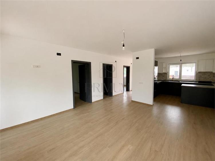 SANMIHAIUL ROMAN - CASA INDIVIDUALA 3 CAMERE - 2 BAI - 2 TERASE - 9