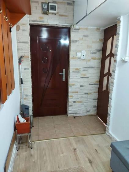 Inchiriez apartament Campina - 8