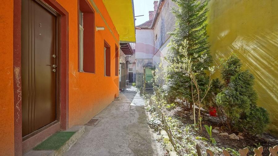 COMISION 0% Apartament de vânzare, aproape de Piața Sfatului - 1