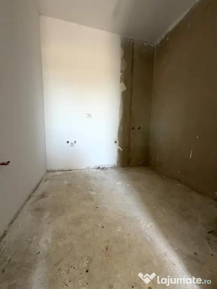 Casă cu 3 camere cu Teren 463 Mp în Șag