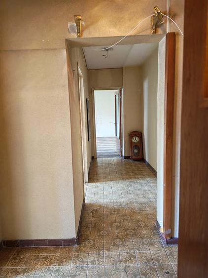 Apartament cu 2 camere decomandat în P-ța Universității
