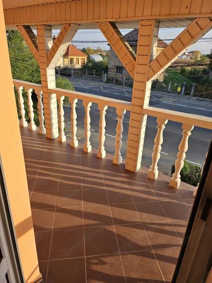 Casă cu 5 camere cu Teren 400 Mp în Nord