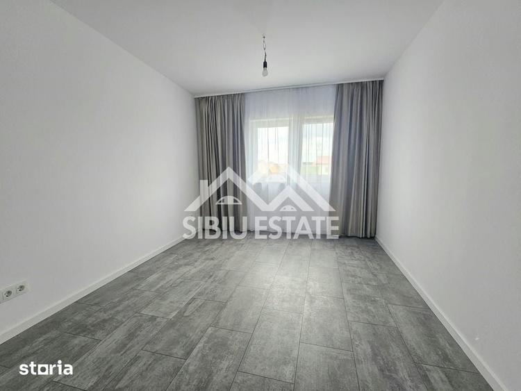 Casă cu 5 camere cu Teren 437 Mp în Central