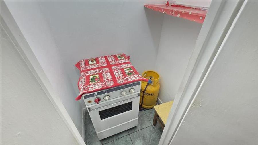 Apartament cu 2 camere semidecomandat, mobilat în Central
