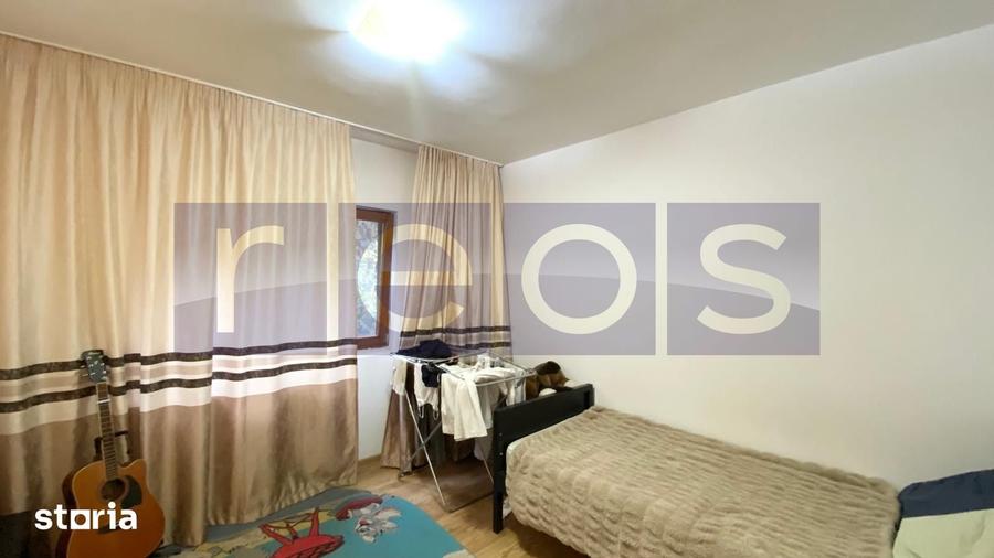Apartament cu 4 camere decomandat în Rahova