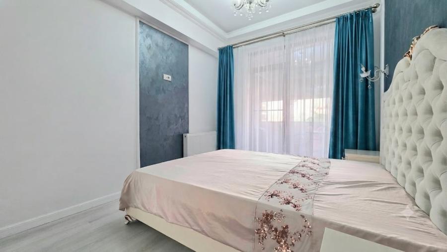 Apartament cu 2 camere semidecomandat, mobilat în Mamaia-Sat