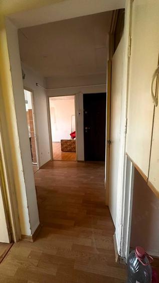Apartament cu 2 camere decomandat în Micro 20