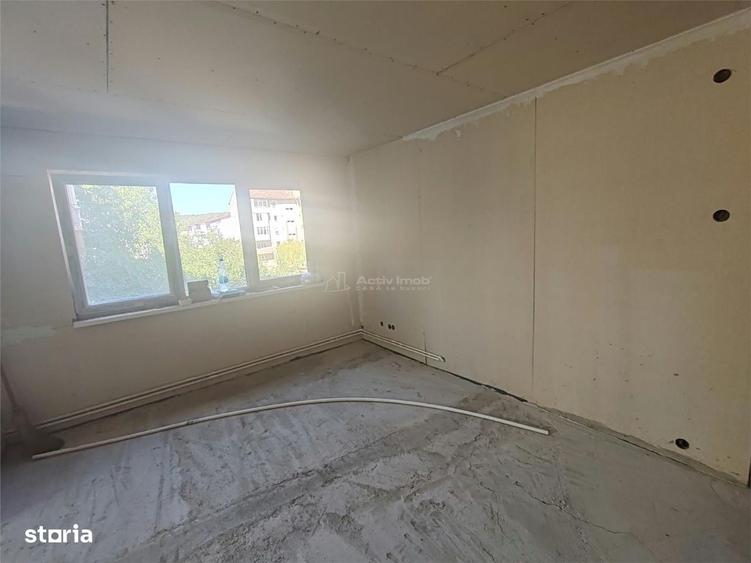 Apartament cu 2 camere nedecomandat în Central