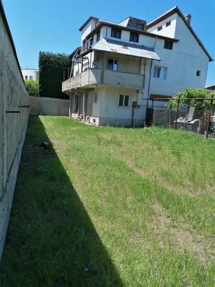 Casă cu 4 camere în Ultracentral