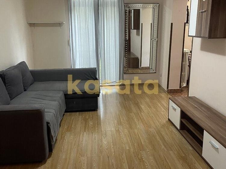 Apartament cu 2 camere semidecomandat, mobilat în Floreasca