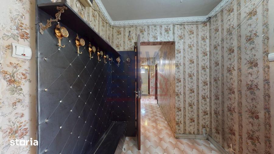 Apartament cu 3 camere decomandat, mobilat în Rahova