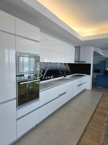 Duplex cu vedere frontala la mare | Etajele 11–12 | Parcare subterana - 8