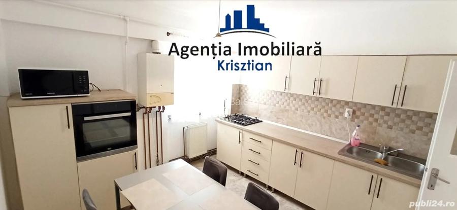 Apartament de inchiriat cu 4 camere - Micro 17 Apartament de inchiriat cu 4 camere - Micro 17