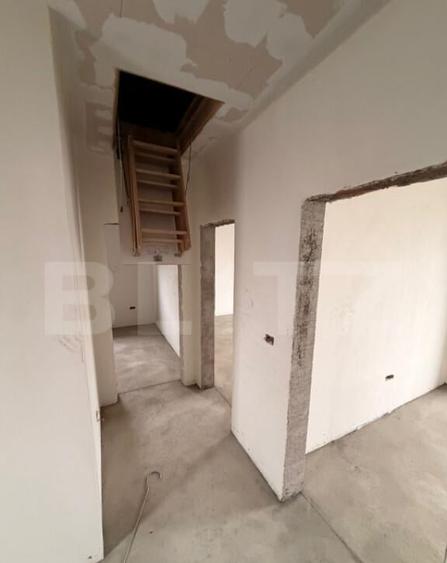 Casa etaj, 114 mp utili, 714 mp teren, Itcani - Cartier excl - 14