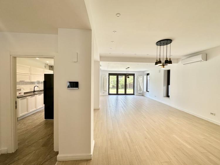 OXFORD GARDENS | VILA COMPLET RENOVATA |  VEDERE SPRE PADURE - 5