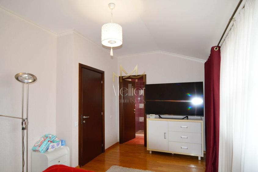 Casă spațioasă de vânzare în Gheorgheni – vedere spre parc - 9