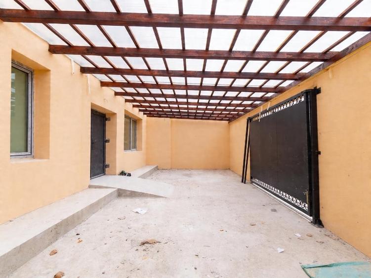 Spatiu comercial de vânzare - 12