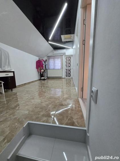 Casa de vanzare in Valu lui Traian - 1