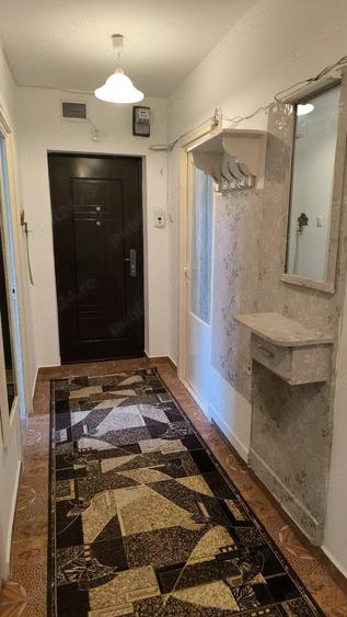 Vand apartament doua camere decomandate zona centrala - 9