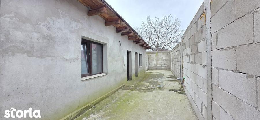 Medeea Casa cu 5 camere Teren 220 mp. ideal locuinta sau sediu firma ! - 12