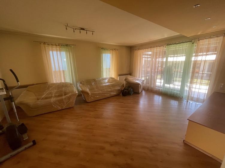 Casa familiala la intrare in Dumbravita Hotel Galaxy - 2