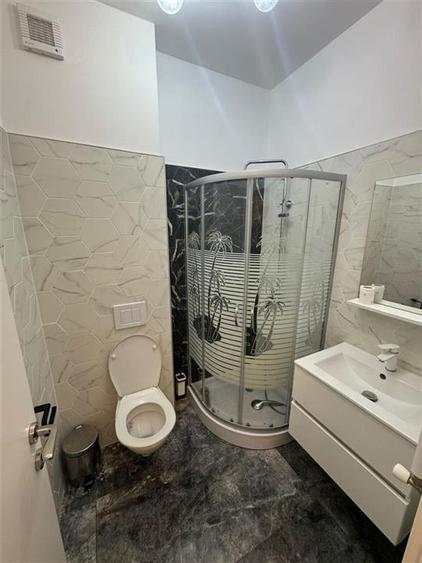 Penthouse 100 mp, mobilat  bloc nou, ultracentral, comision 0% - 17