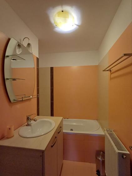 Apartament de vanzare - 2