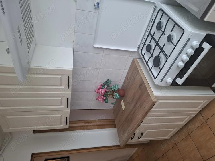 Inchiriez apartament 2 cam - 19