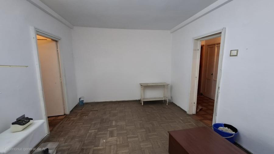 Strada Traian - ap 2 cam , parter /10 , gaze la usa (cf 1) SU 48 mp - 11