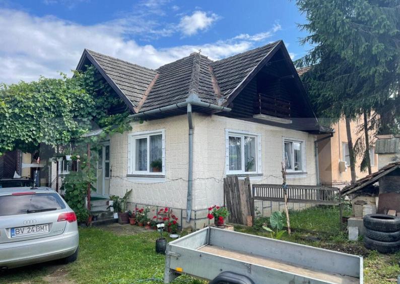 Doua case + anexa, teren 1655mp, Vama Buzaului (Acris) - 1