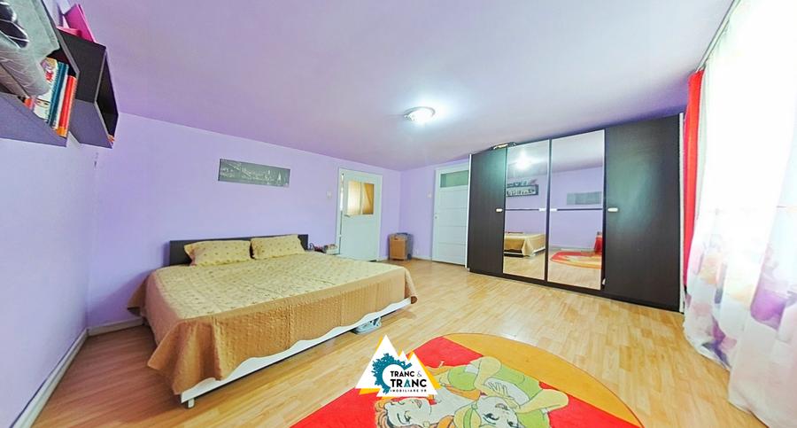 Casă spațioasă cu 4 camere de vânzare – Comuna Aluniș, județul Arad - 2