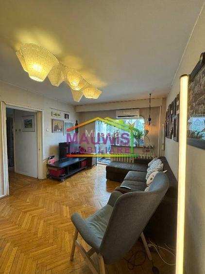 Stefan cel Mare / Lizeanu / Mega Image / bl 1980 / et 1 / Stefan cel Mare / Lizeanu / Mega Image / bl 1980 / et 1 /