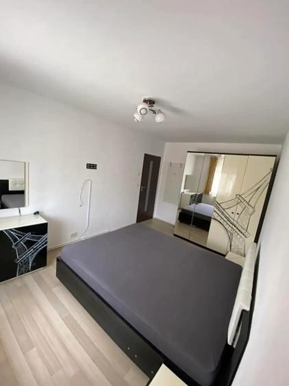 Vand apartament 2 camere Sacele Stefan cel Mare - 1